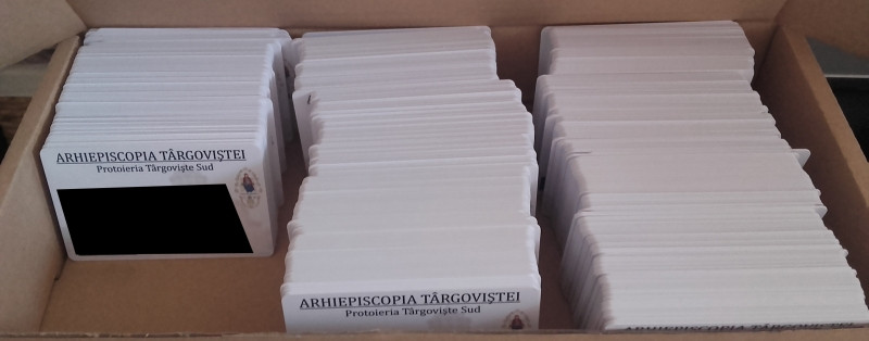 Legitimatii tip card personalizate