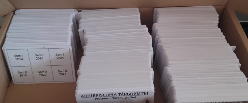 Legitimatii tip card personalizate